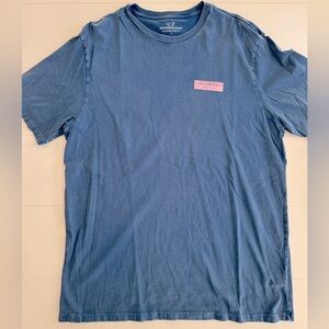 Vineyard Vines Logo tee navy distressed look. NWOT size large